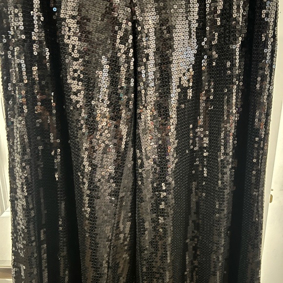 Lisa Rinna Black Sequin Pants Set - Picture 3 of 8